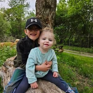 Meet your Posher, Becky